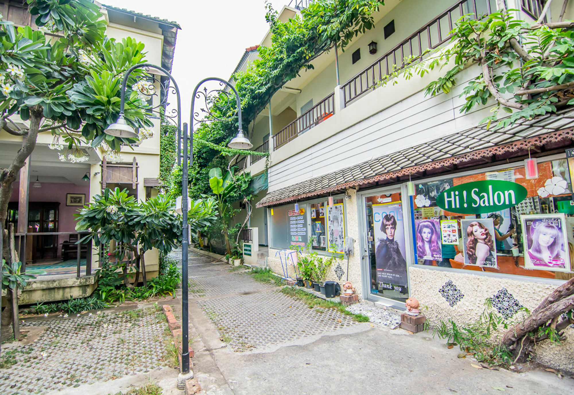 Sutus Court 5 Hotel Pattaya Buitenkant foto